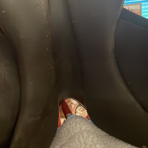 Lynn Palm Collegiate Jumping/Close Contact Saddle - Picture 4 of 11